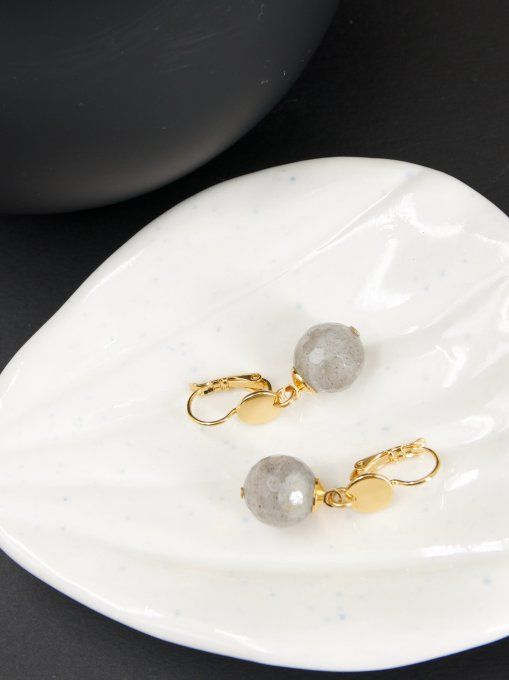 Boucles dormeuses — Labradorite facettée